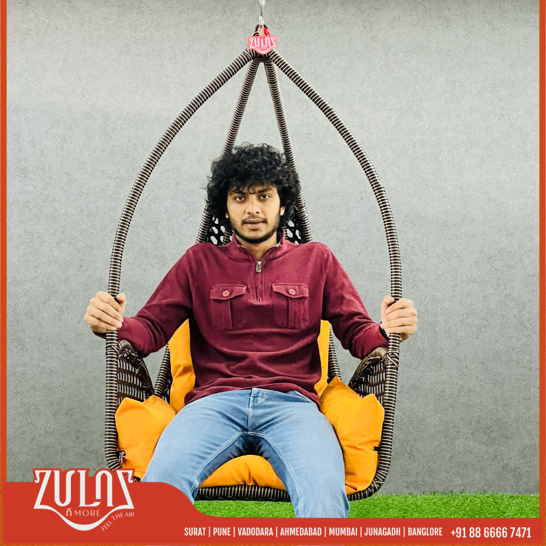 SINGLE SEATER CANE SWING