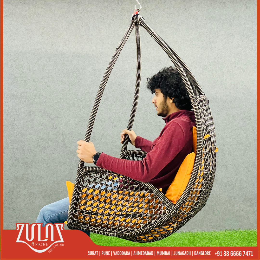 SINGLE SEATER CANE SWING